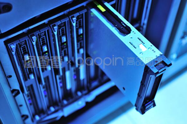 網絡服務器與云計算裝備技術服務 構建數字時代的強大基石